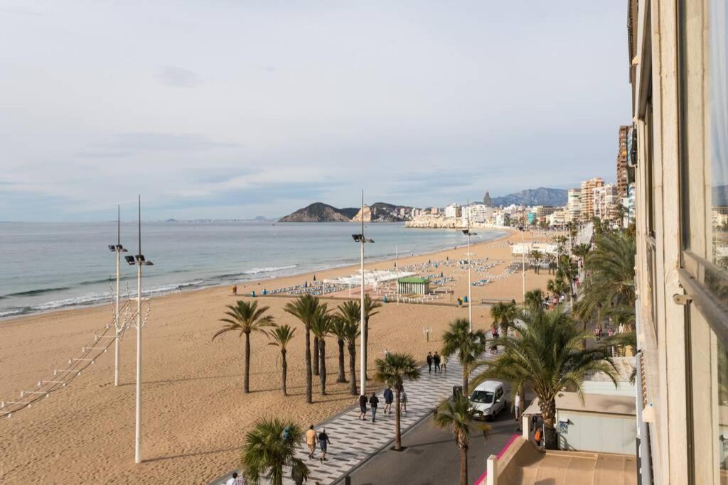 Seafront Luxury Levante Beach / Primera Linea Playa Levante Benidorm Luaran gambar